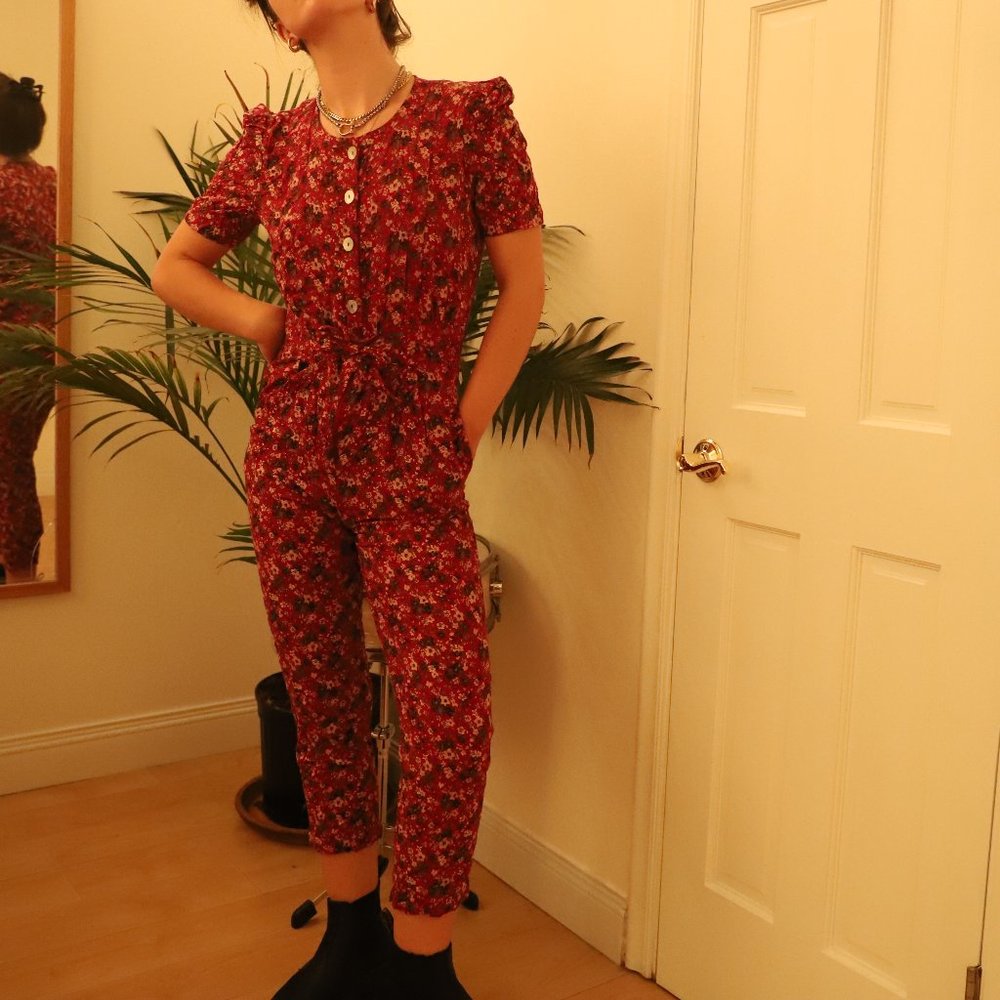 Vintage jump suit in flower patterns